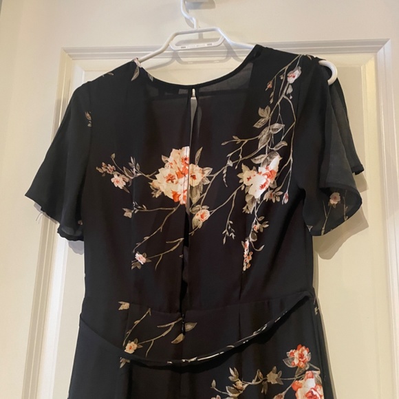 Dynamite dress - Picture 3 of 5